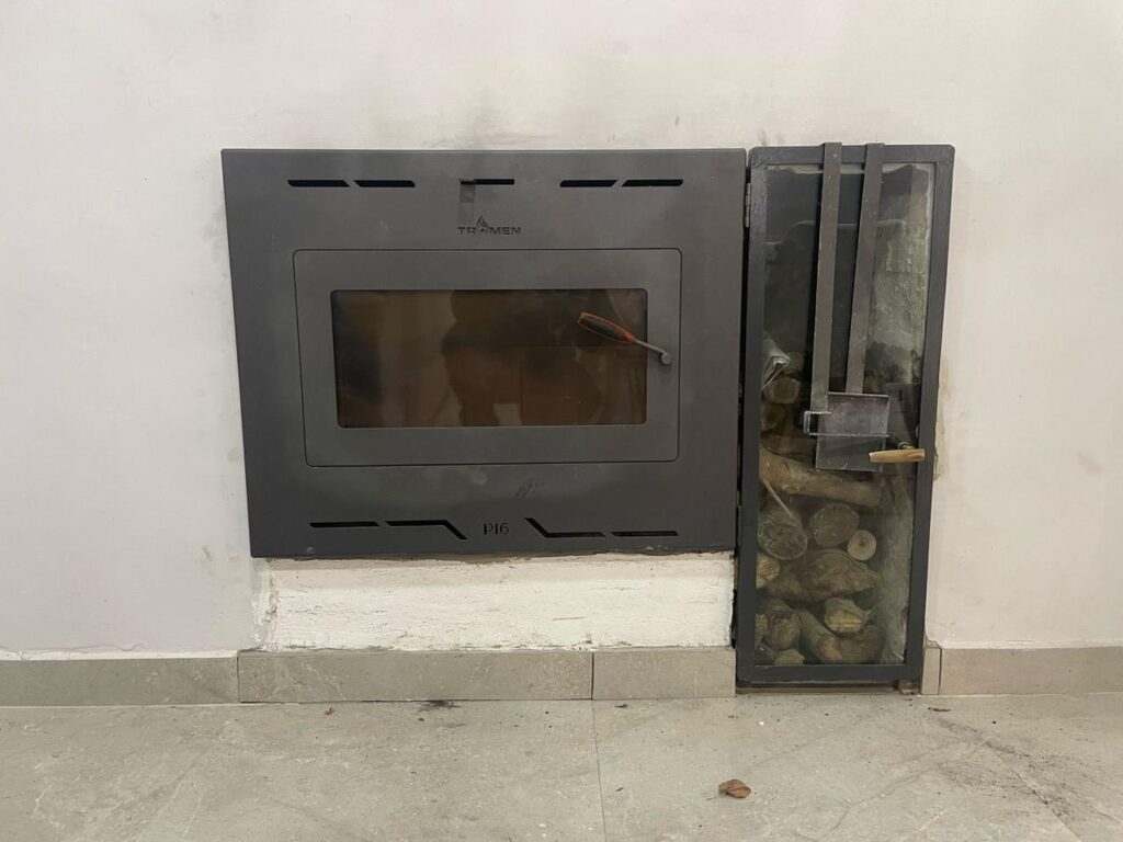 WhatsApp Image 2025-10-13 at 11.20.59 (1)