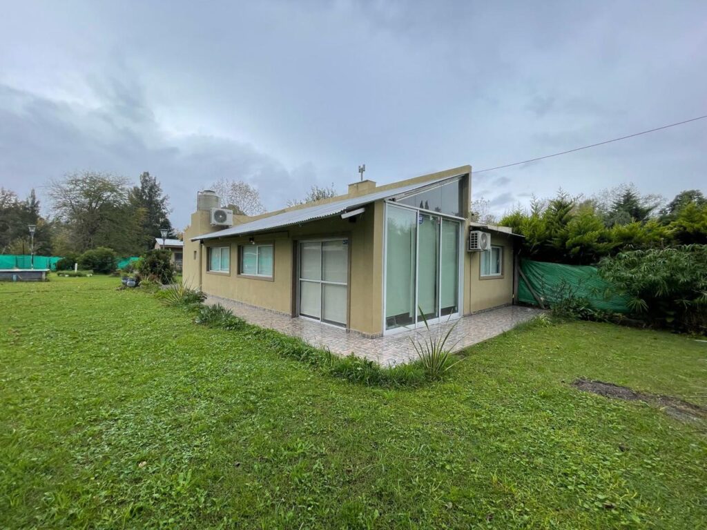 WhatsApp Image 2025-10-13 at 11.21.10