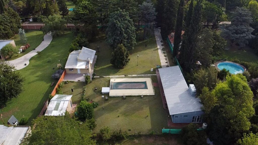 WhatsApp Image 2025-10-13 at 11.21.11 (1)