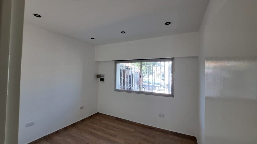 WhatsApp Image 2025-11-14 at 11.42.42 (1)