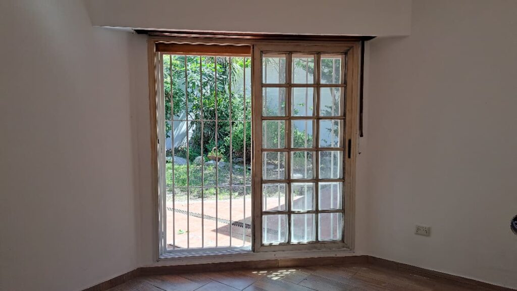 WhatsApp Image 2025-11-14 at 11.42.46 (1)