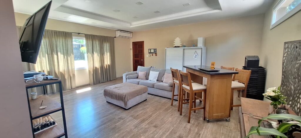 WhatsApp Image 2025-12-11 at 16.33.13 (2)