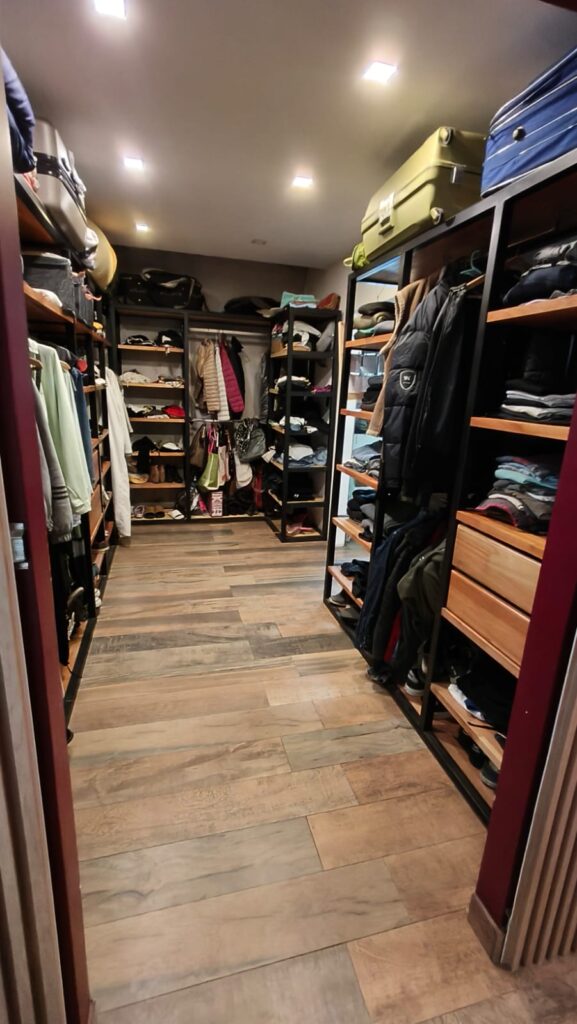 WhatsApp Image 2025-12-11 at 16.33.17