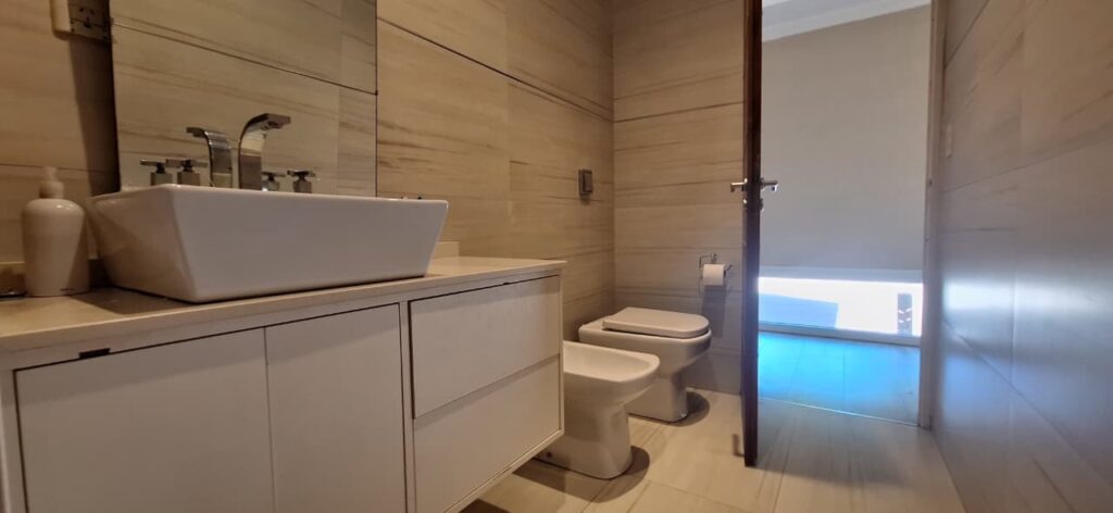 WhatsApp Image 2025-12-11 at 16.33.19 (2)